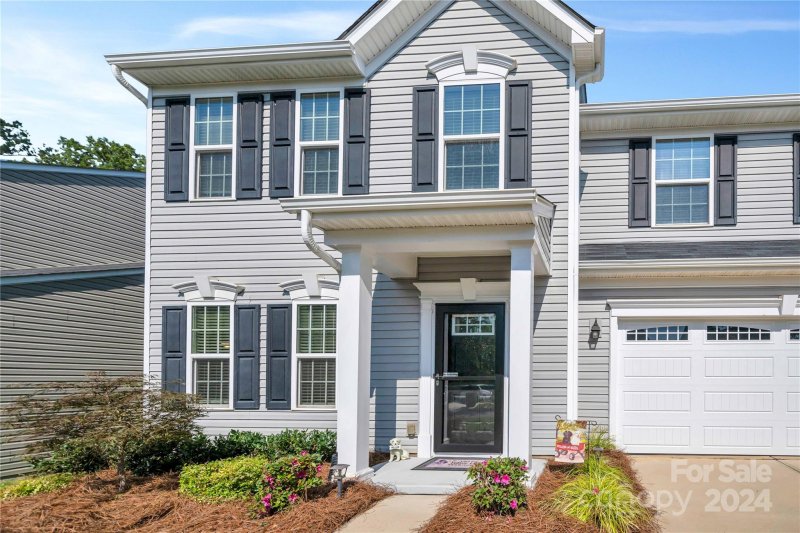 Property image 2 at 2690 Cypress Oak Lane, Gastonia, NC 28056