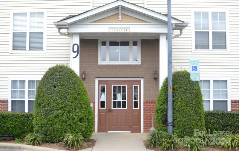 Property image 2 at 9149 Mcdowell Creek Court, Cornelius, NC 28031