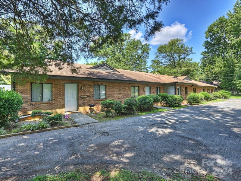 Property image 5 at 4306 Tantilla Circle, Charlotte, NC 28215