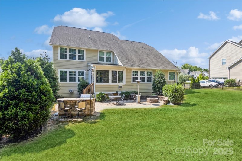 Property image 5 at 17011 Alydar Commons Lane, Charlotte, NC 28278
