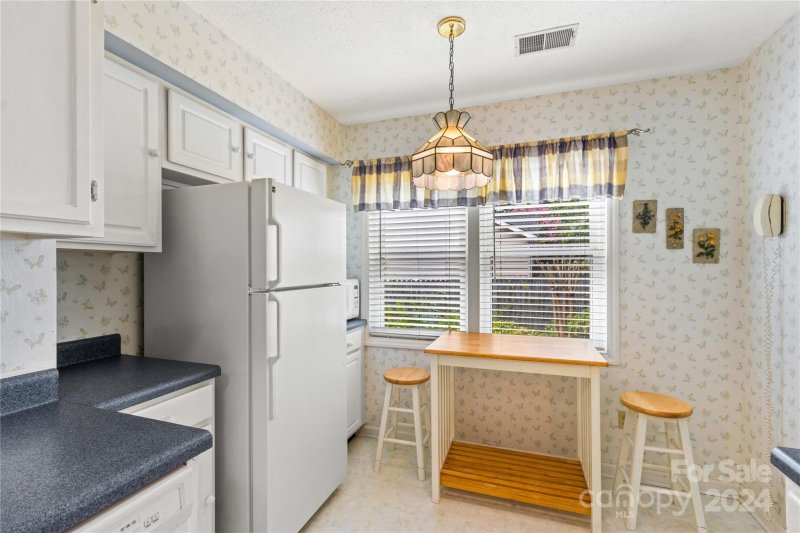 Property image 3 at 7825 Portia Place, Charlotte, NC 28227