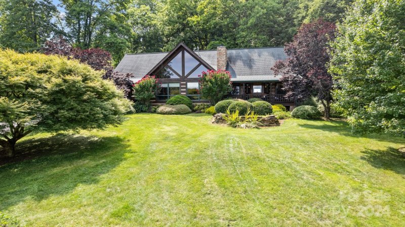 Property image 2 at 157 Turn About Court, Waynesville, NC 28785