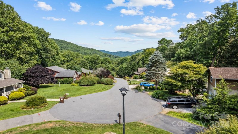 Property image 4 at 157 Turn About Court, Waynesville, NC 28785