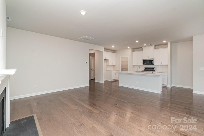 Property image 4 at 2183 Cherrybark Court, Denver, NC 28037