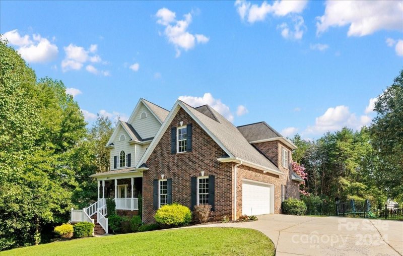 Property image 3 at 3816 Steve Ikerd Drive, Hickory, NC 28601