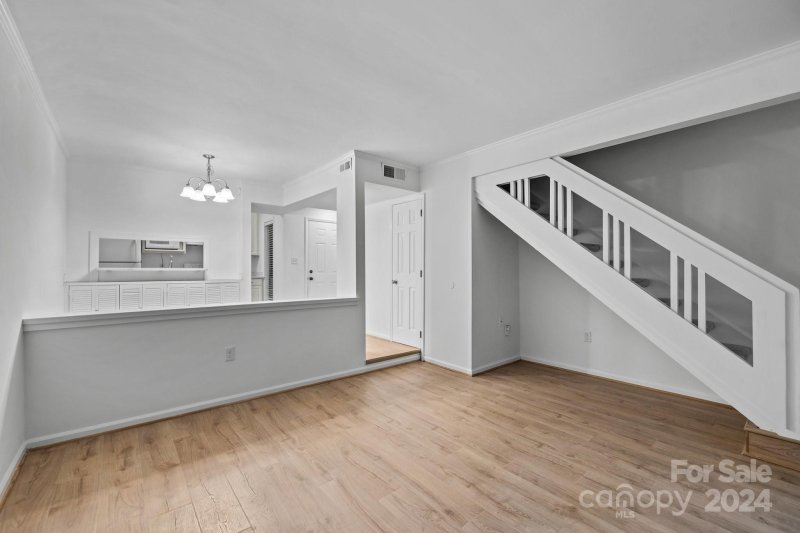 Property image 3 at 421 Church Street, Charlotte, NC 28202