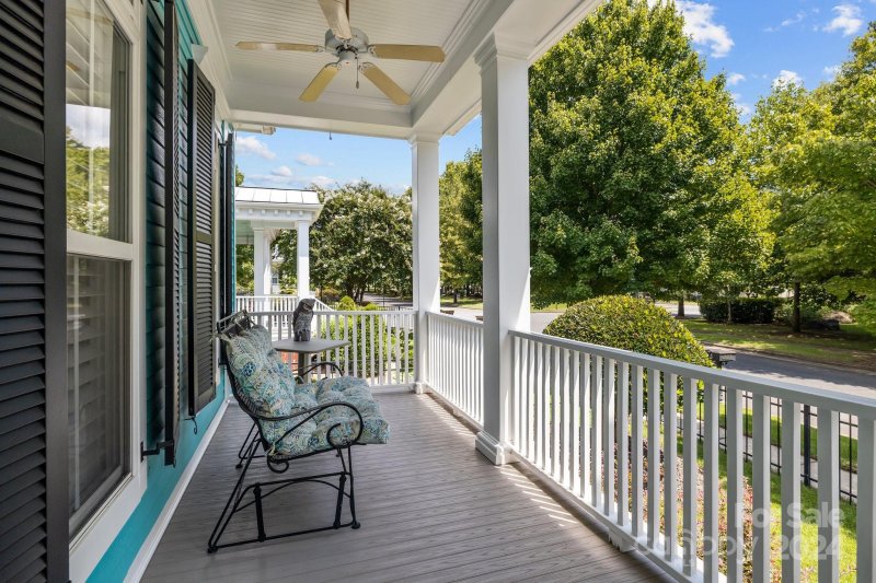 Property image 4 at 10006 Triple Oak Road, Charlotte, NC 28277