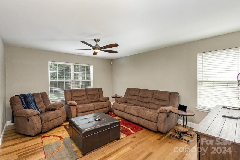 Property image 4 at 4204 Everest Drive, Gastonia, NC 28054