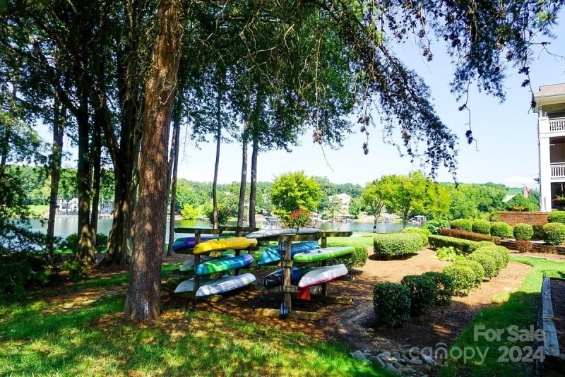 Property image 3 at 18742 Nautical Drive, Cornelius, NC 28031