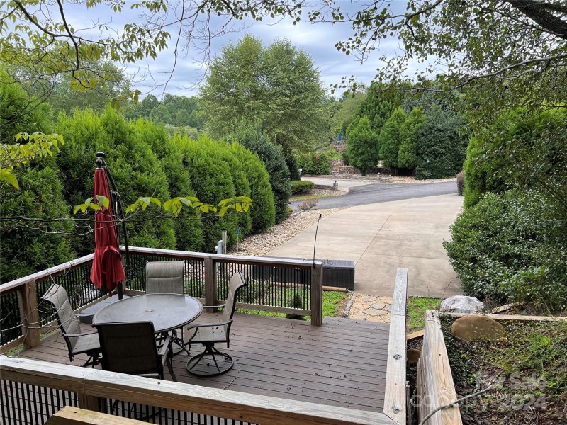 Property image 4 of 115 Cornell Circle in Apple Valley Farms, Lake Lure, NC 28746