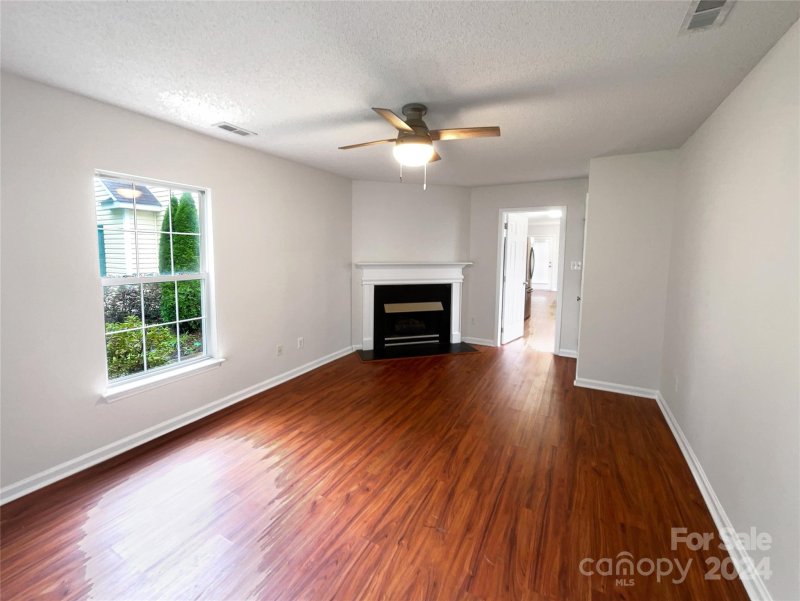 Property image 3 at 9828 Northwoods Forest Drive, Charlotte, NC 28214