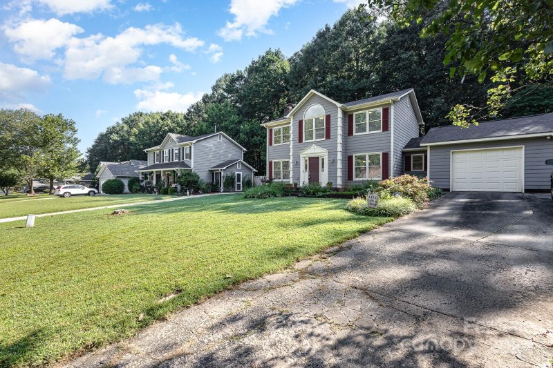 Property image 2 at 8624 Hornwood Court, Charlotte, NC 28215