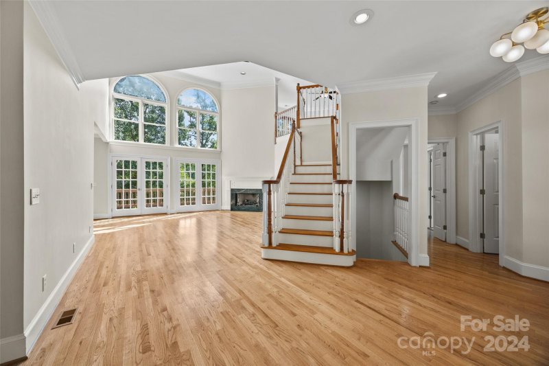 Property image 4 at 16201 Crest Cove Road, Charlotte, NC 28278