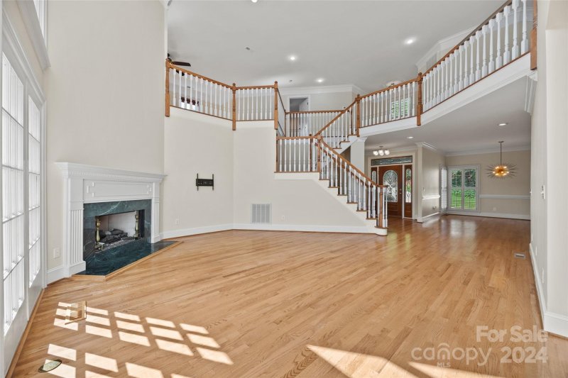 Property image 5 at 16201 Crest Cove Road, Charlotte, NC 28278