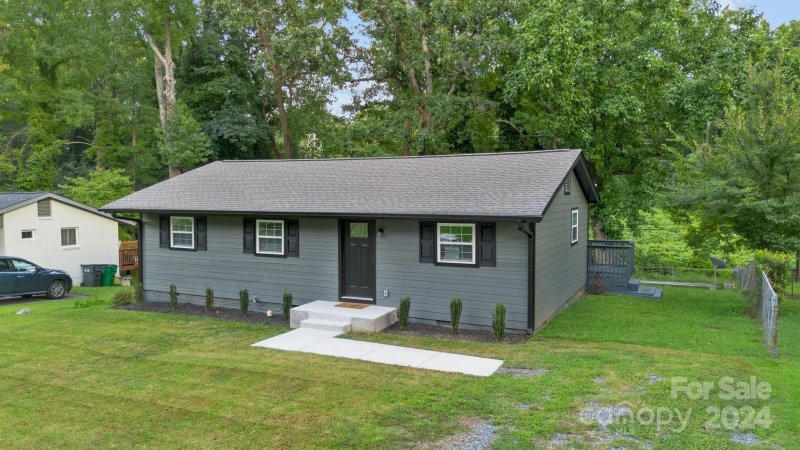 5201 Queen Anne Road