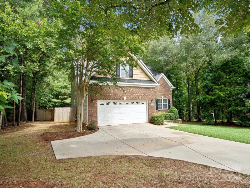 Property image 3 at 4063 Flint Drive, Lancaster, SC 29720
