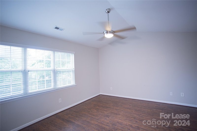 Property image 4 at 10826 Holly Ridge Boulevard, Charlotte, NC 28216