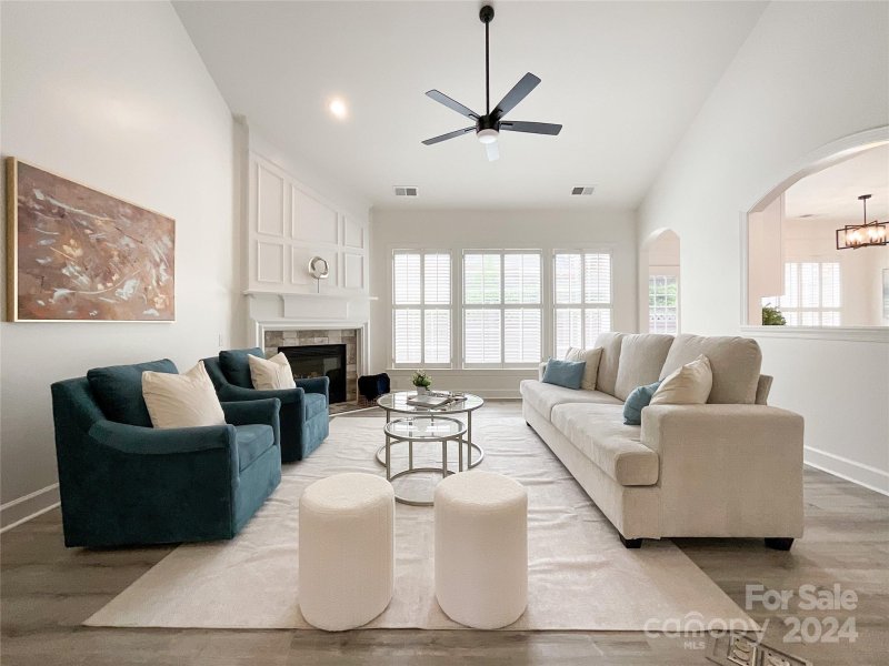 Property image 3 at 732 Treverton Drive, Matthews, NC 28105