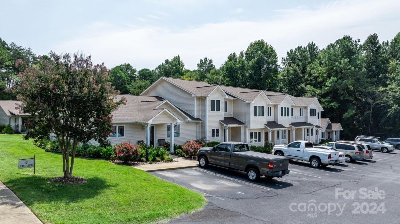 Property image 3 at 3385 White Oak Court, Claremont, NC 28610