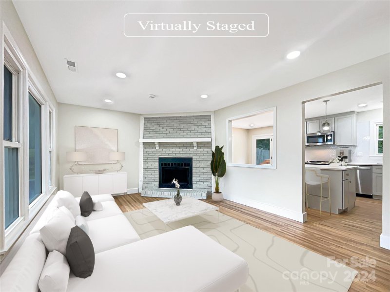 Property image 2 at 416 Deer Creek Drive, Matthews, NC 28105