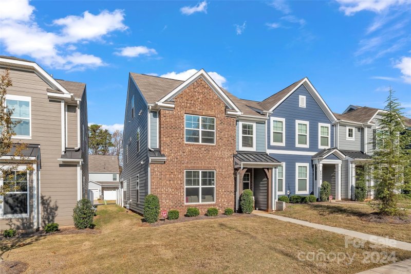 Property image 3 at 4962 David Cox Road, Charlotte, NC 28269