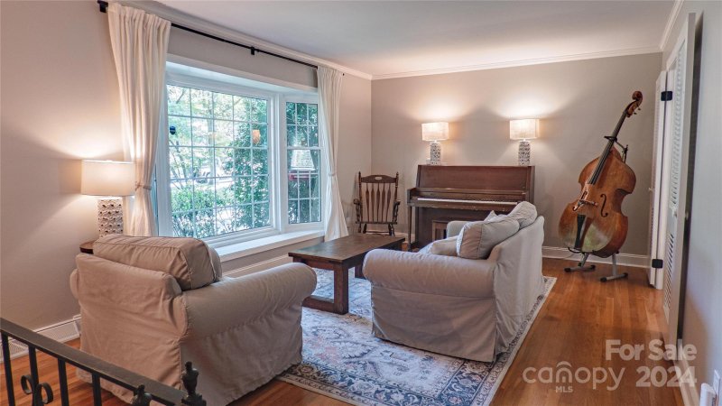 Property image 3 at 5820 Charing Place, Charlotte, NC 28211