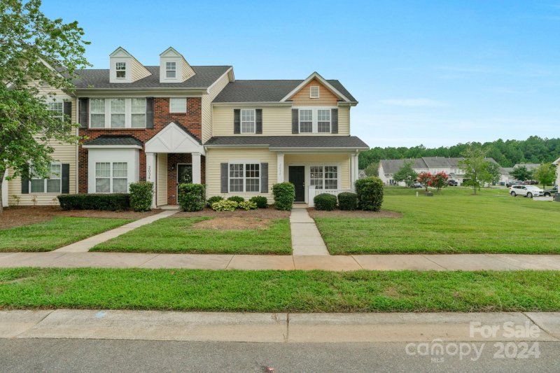 Property image 2 at 2032 Oakstone Drive, Monroe, NC 28110