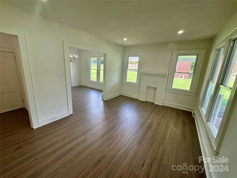 Property image 3 at 1610 W Park Avenue, Albemarle, NC 28001