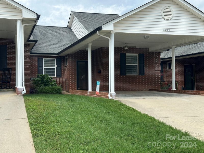 Property image 2 at 6277 Alyssum Place, Denver, NC 28037