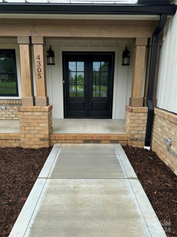 Property image 3 at 4305 Holly Circle, Conover, NC 28613