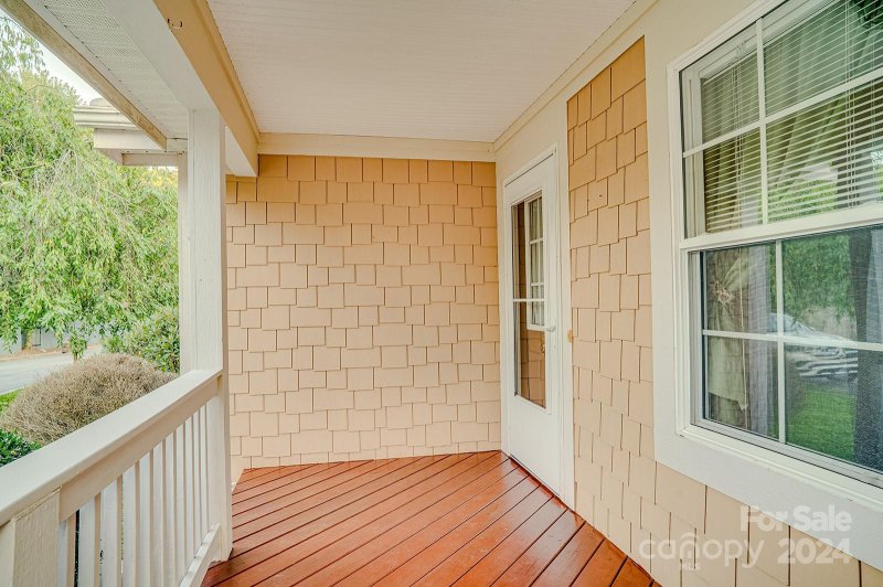 Property image 5 at 44 Avonlea Lane, Flat Rock, NC 28731