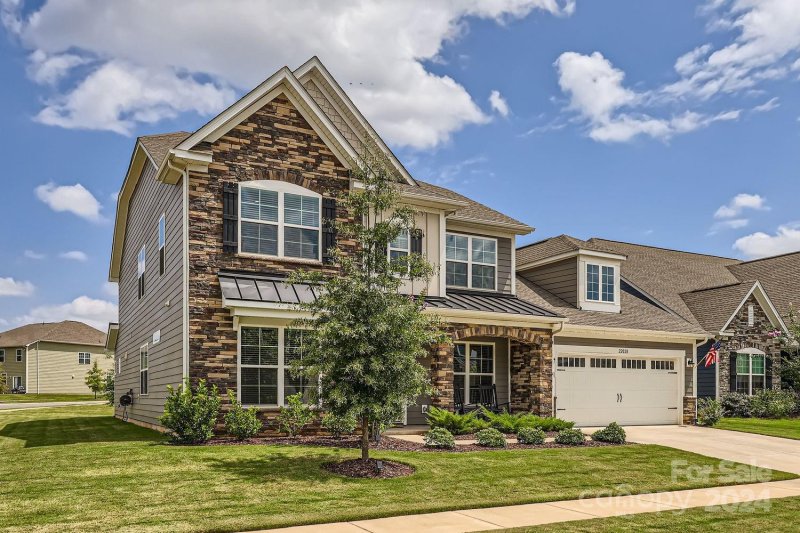 Property image 2 at 22028 Finworthy Lane, Huntersville, NC 28078