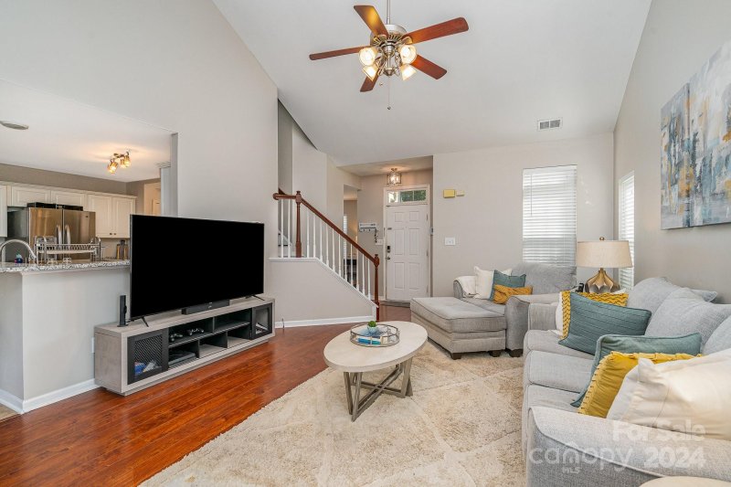 Property image 5 at 6522 Pepperbush Court, Charlotte, NC 28262