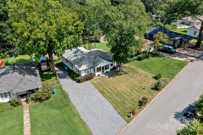 Property image 2 at 329 Linestowe Drive, Belmont, NC 28012