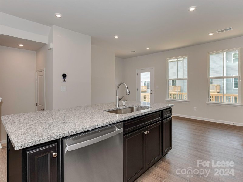 Property image 5 at 1011 Ketchum Court, Charlotte, NC 28208