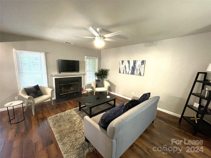 Property image 3 at 19831 Henderson Road, Cornelius, NC 28031