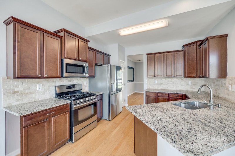 Property image 3 at 117 Barrington Drive, Mount Holly, NC 28120