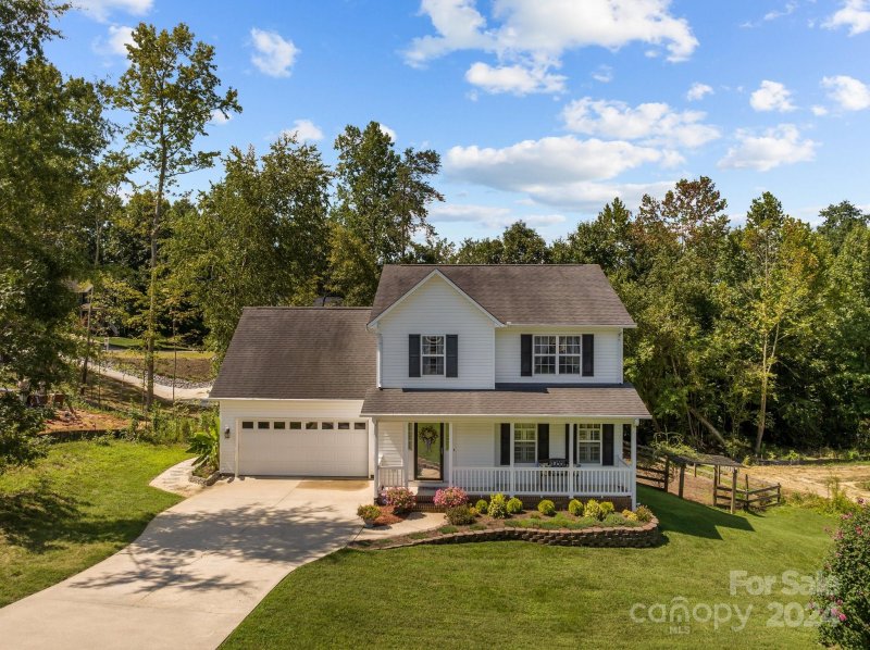 Property image 2 at 204 N Kayla Drive, Salisbury, NC 28146