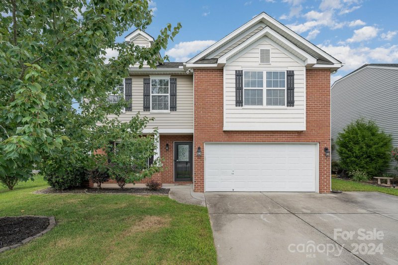 Property image 2 at 221 Lind Point Lane, Monroe, NC 28110