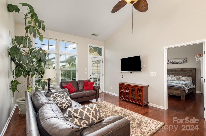 Property image 4 at 122 Inlet Point Drive, Tega Cay, SC 29708