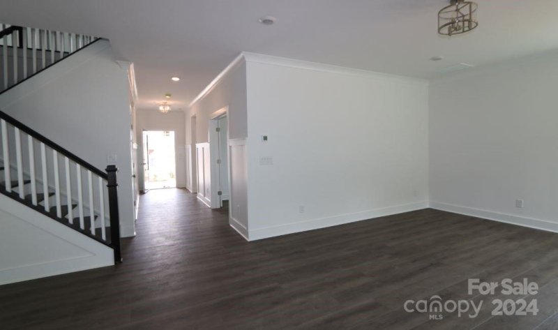 Property image 2 at 11113 Lochmere Road, Charlotte, NC 28278