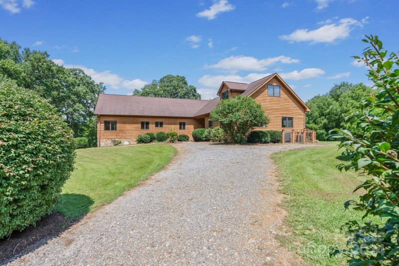 Property image 2 at 101 Booter Road, Fairview, NC 28730