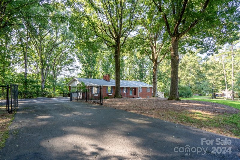 Property image 2 at 2010 Collins Drive, Albemarle, NC 28001