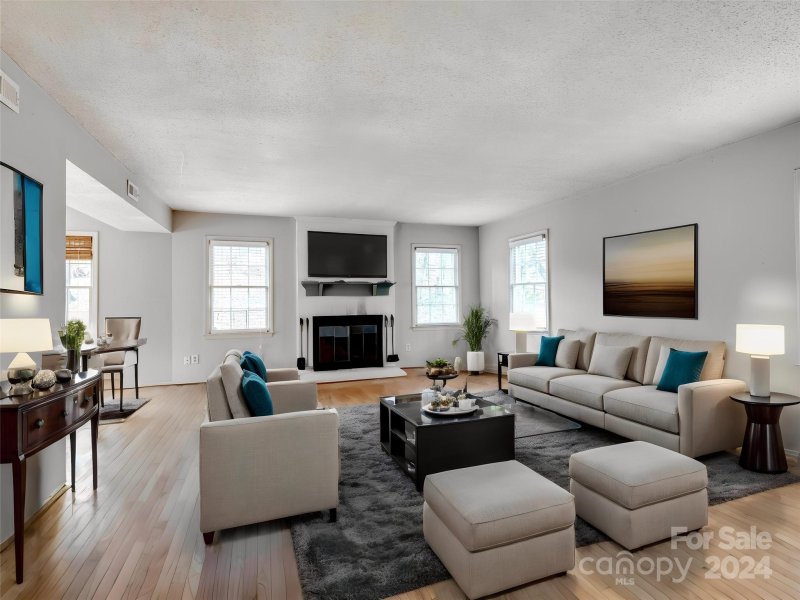 Property image 2 at 8920 Danson Drive, Charlotte, NC 28277