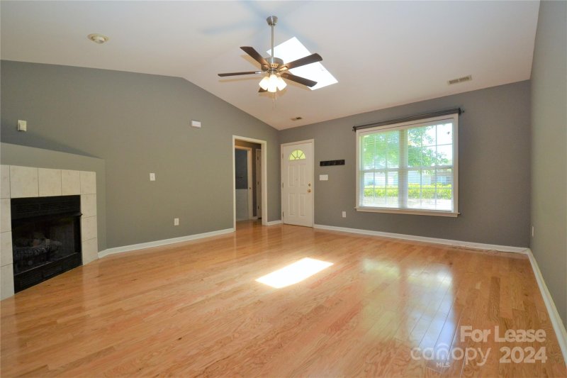 Property image 4 at 224 Edinburgh Court, Mount Holly, NC 28120