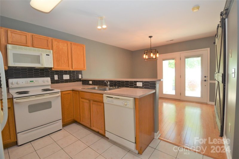 Property image 5 at 224 Edinburgh Court, Mount Holly, NC 28120