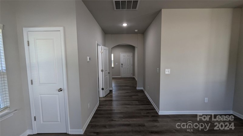 Property image 5 at 1010 Melanie Run Lane, Charlotte, NC 28216
