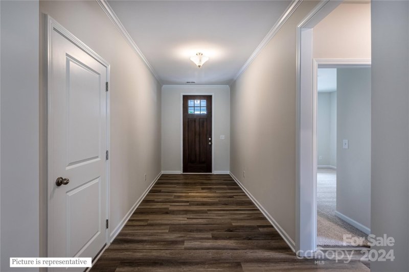 Property image 3 at 520 Tates Trail, Cramerton, NC 28032