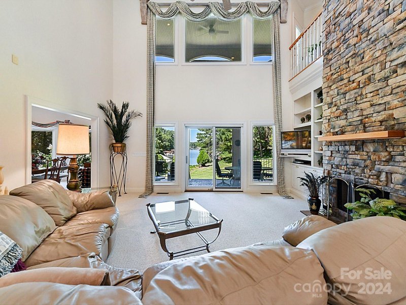 Property image 4 at 126 Normandy Road, Mooresville, NC 28117