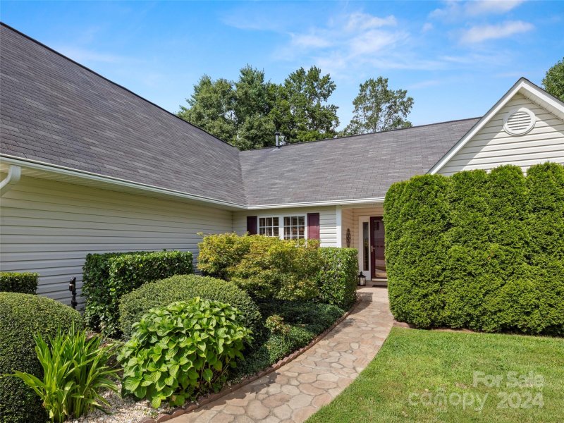 Property image 2 at 220 Stonehollow Road, Fletcher, NC 28732